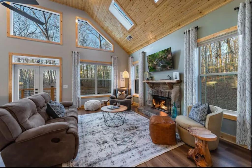 Peaceful Modern Chalet In Ellijay Extérieur photo